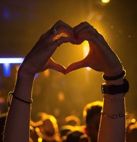 You, Me and We! Empathische Haltung in der Kommunikation mit schwierigen Kund*innen und Projekten