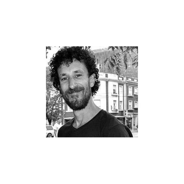 Art Handler / Exhibition Installer
