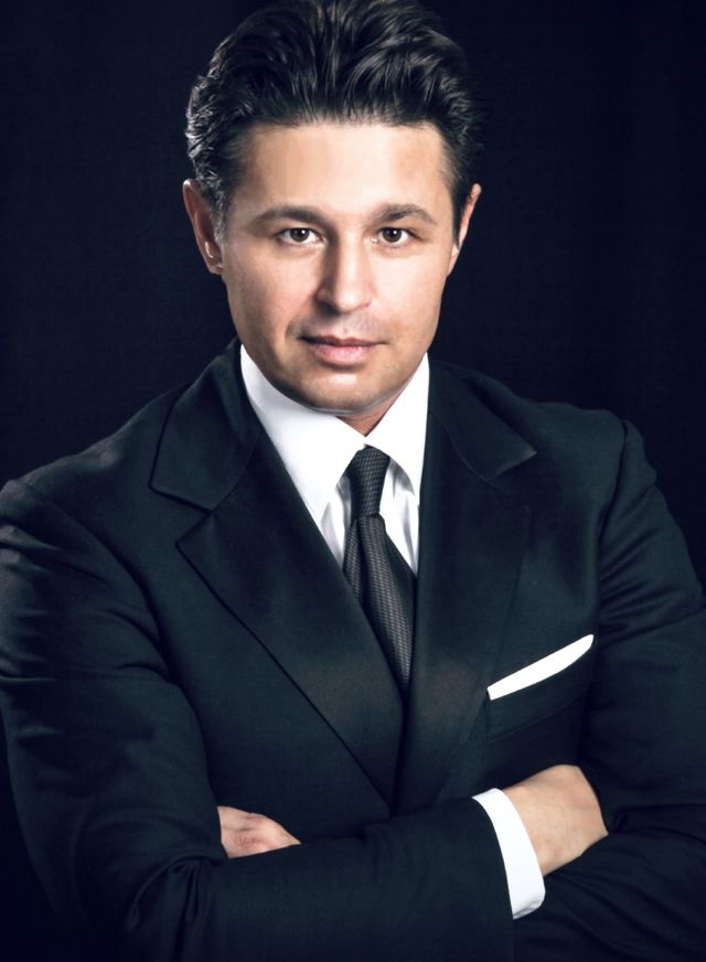 VLADIMIR VILANOV | PROFESSIONAL