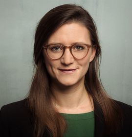 Dorine Wolf