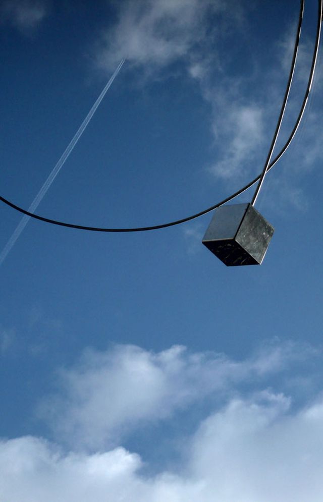 (Detail)